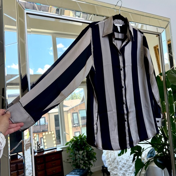 H&M Satin Stripe Blouse - Picture 6 of 7